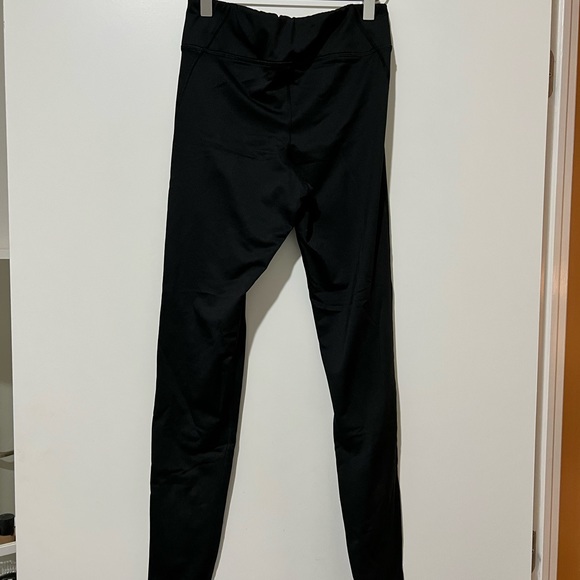 Under Armour leggings (black, size M) - Picture 4 of 5